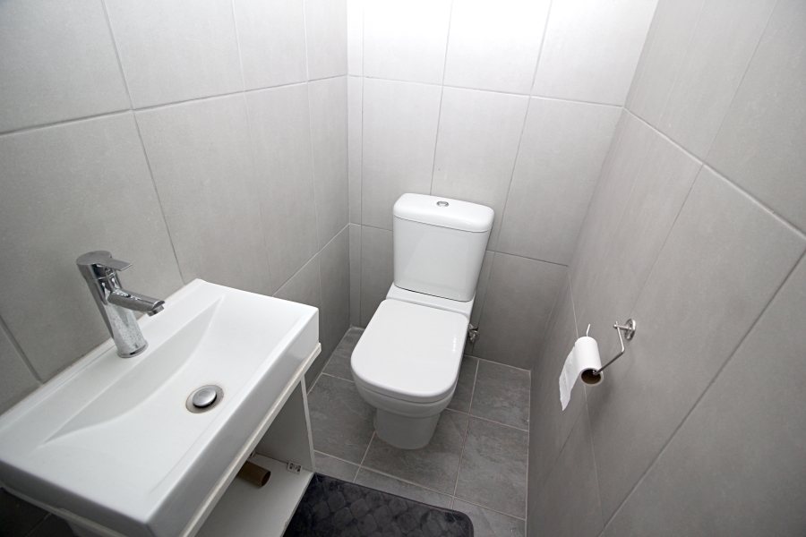 3 Bedroom Property for Sale in Heiderand Western Cape